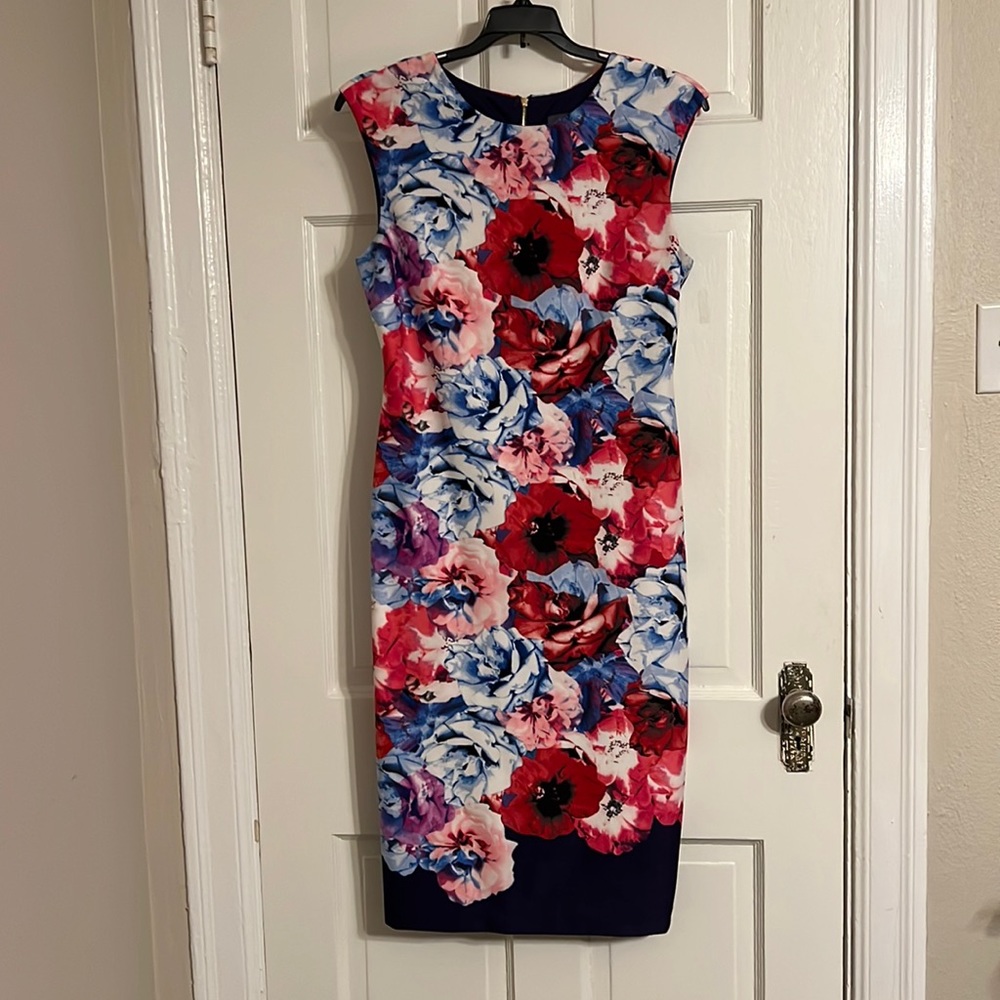 Vince Camuto Floral body con dress. Wore once to a wedding.  EUC